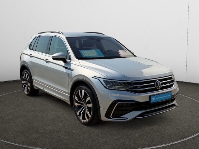 Volkswagen Tiguan 2.0 TDI DSG R-Line Navi LM20,Kamera foto 5
