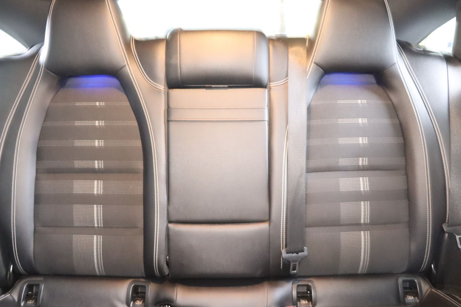 Fahrzeugabbildung Mercedes-Benz CLA 220 CDI Shooting Brake 4Matic