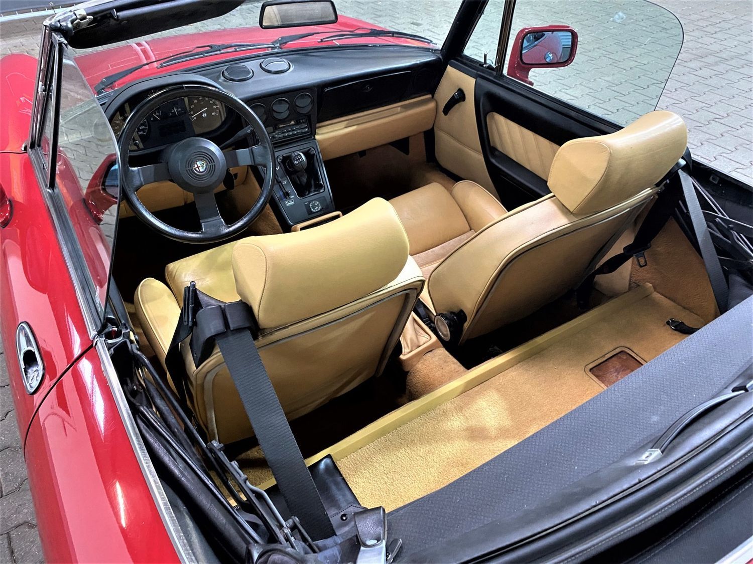 Fahrzeugabbildung Alfa Romeo Spider Spider