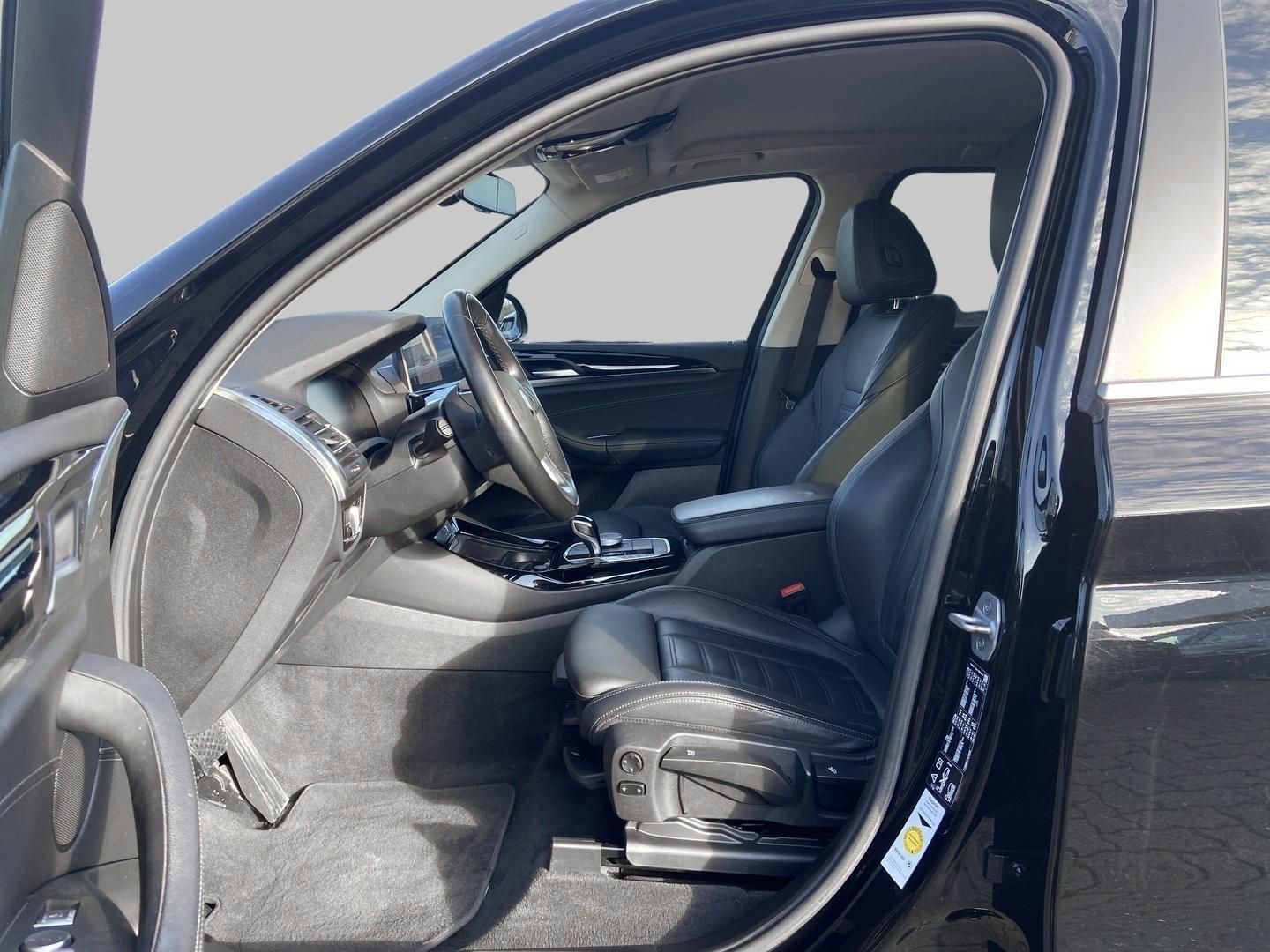 BMW X3 xDrive20d Navi Leder HiFi LED PA SHZ DAB foto 9