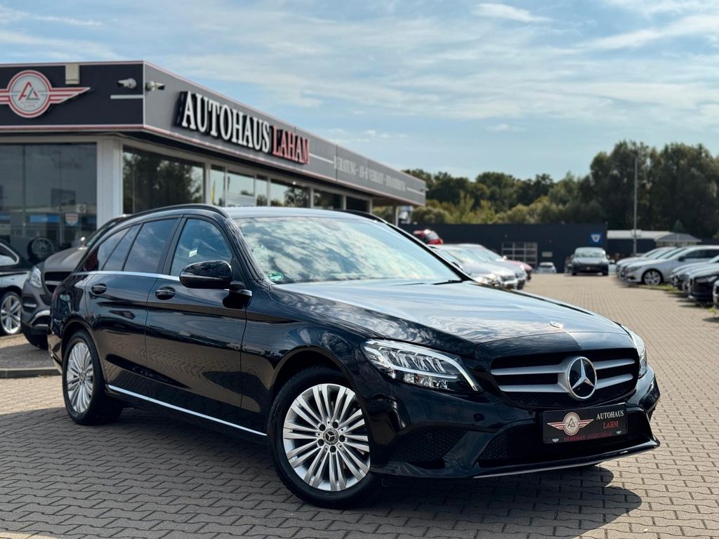 Image of Mercedes-Benz C 220