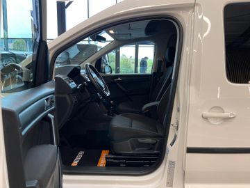 Volkswagen Caddy Maxi Trendline TSI*5-SITZER*XENON*1.HAND*