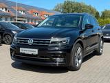 Volkswagen Tiguan R-Line 1.5TSI DSG*LED*NAV*SHZ*ACC*AHK*CAM - VW Tiguan Gebrauchtwagen in Braunschweig