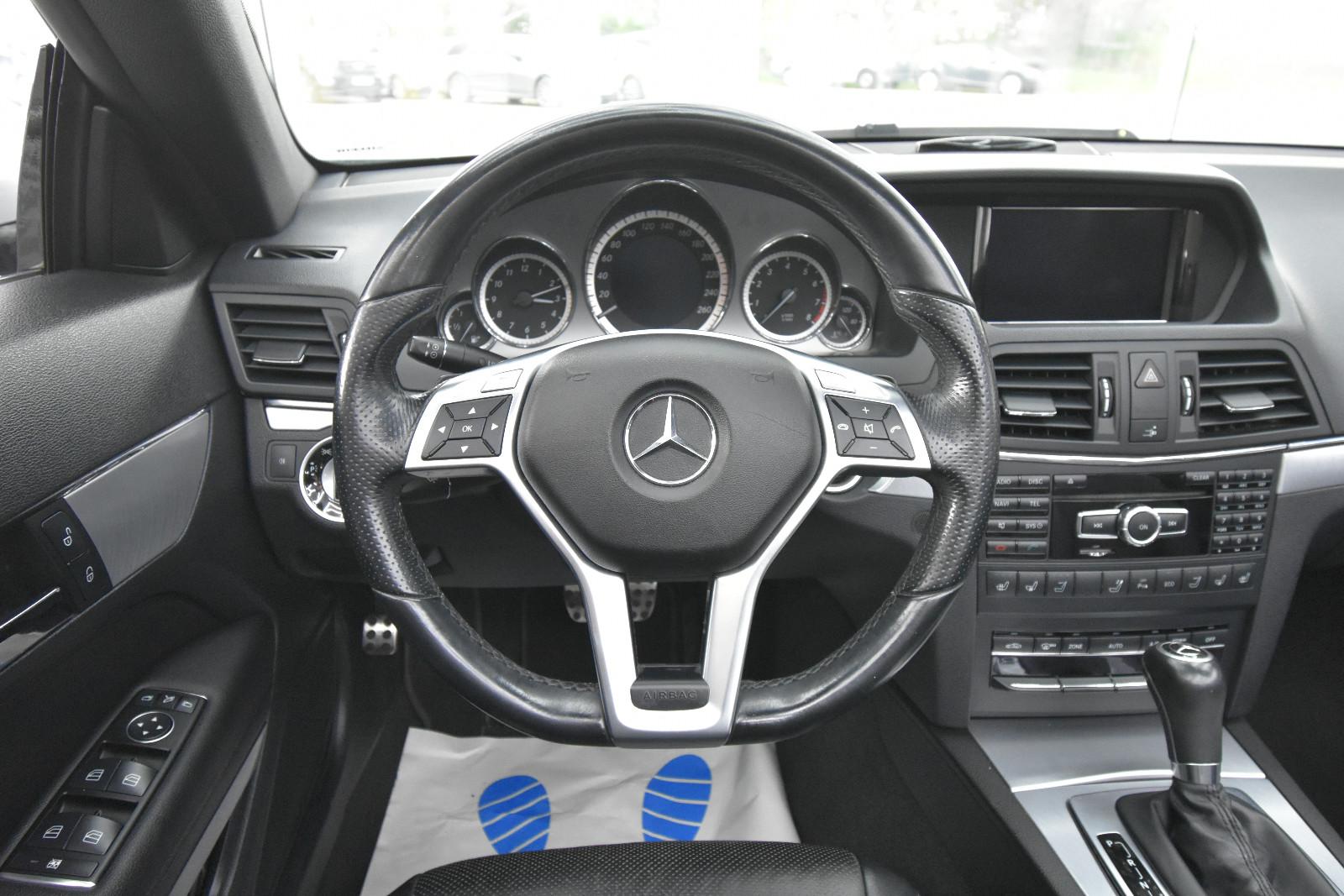 Mercedes-Benz E 250 Cabrio SHZ NAVI SBL AHK TEMP