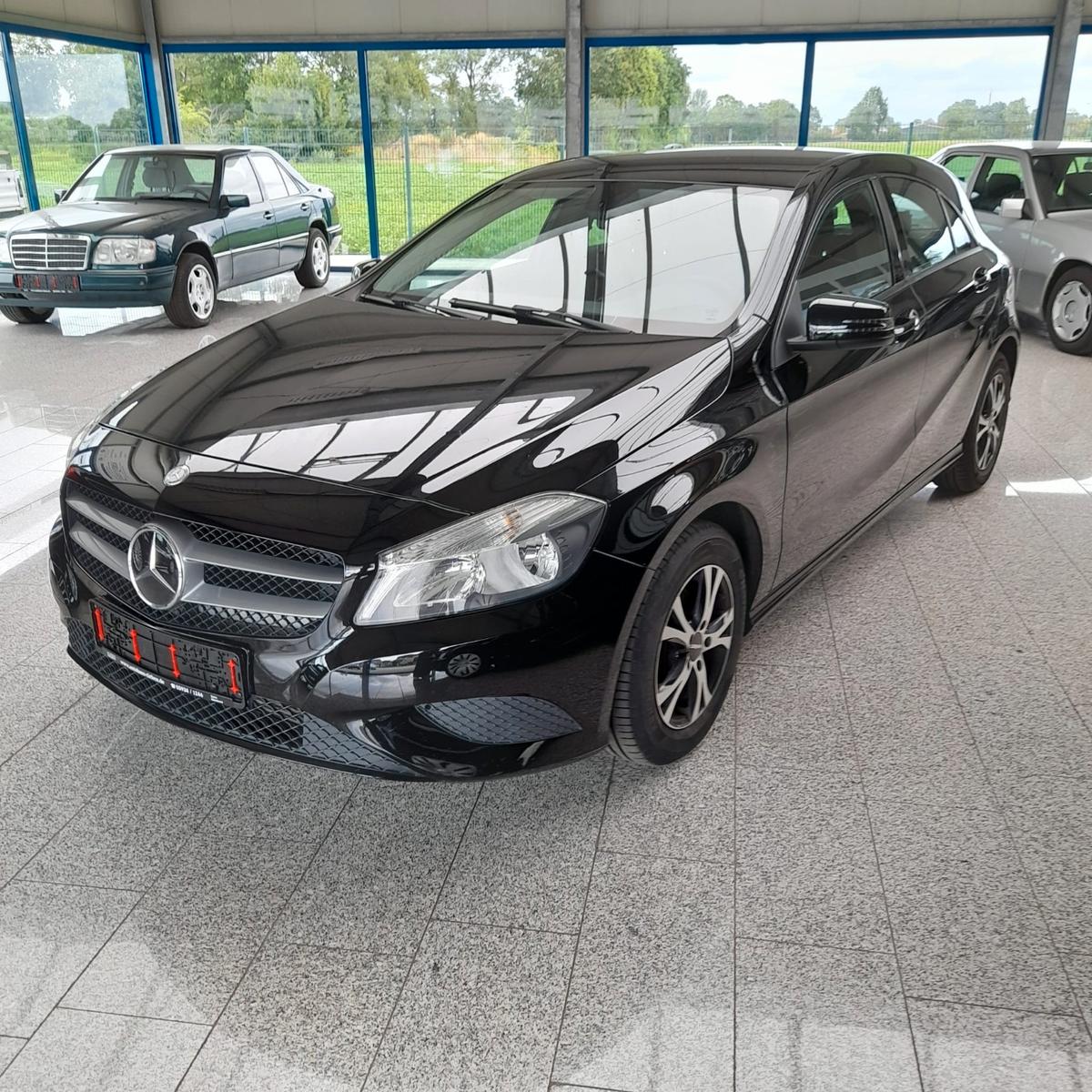 Mercedes-Benz A 180  BlueEfficiency