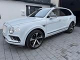 Bentley Bentayga 6.0 W12 4WD*PANORAMA*CARBON - scheckheftgepflegte Bentley Bentayga