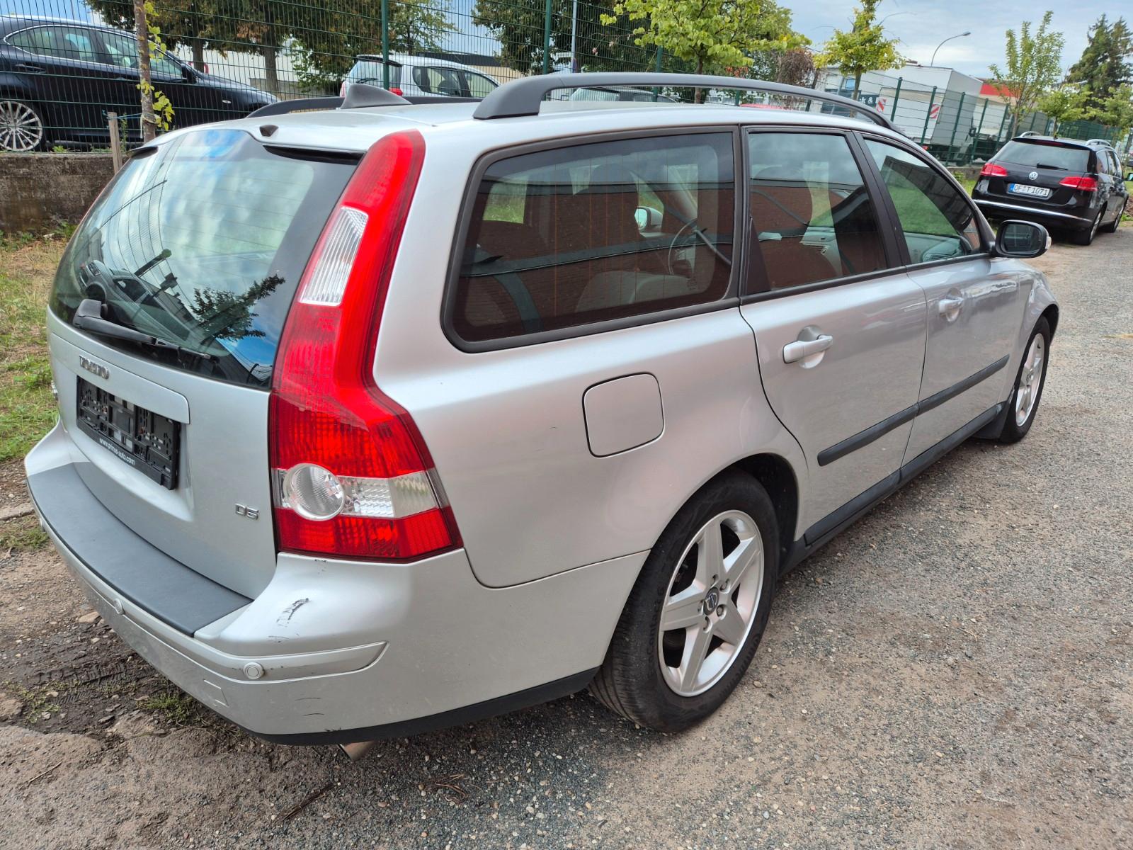 Volvo V50 D5 Geartronic Edition