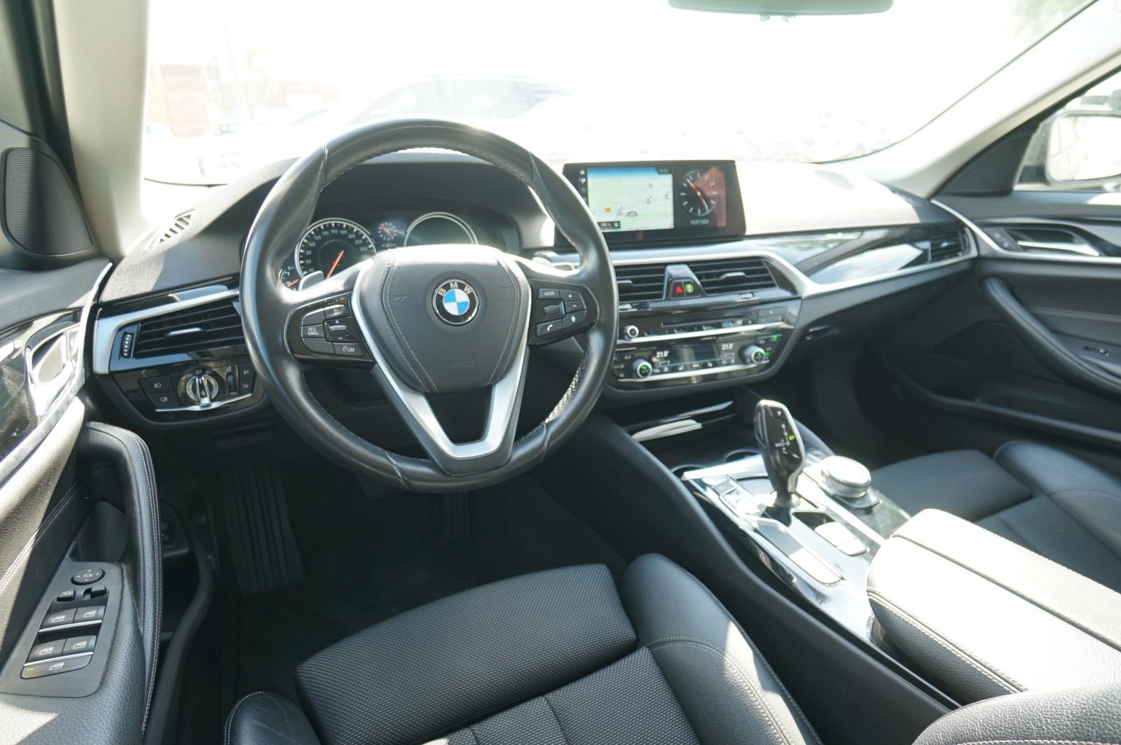 BMW 530i Touring Sport Line Aut. |LED| |AHK| |EURO6|