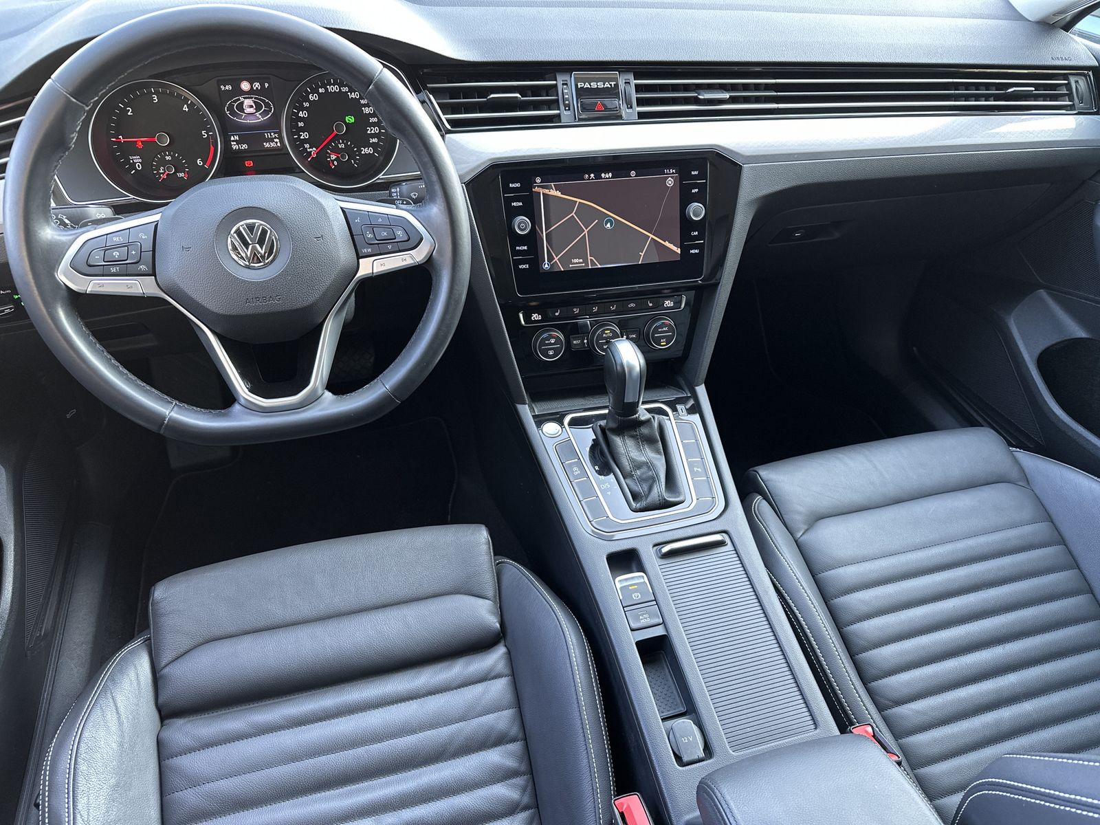 Fahrzeugabbildung Volkswagen Passat Variant 2.0 TDI DSG Business NAV+LED+KAM