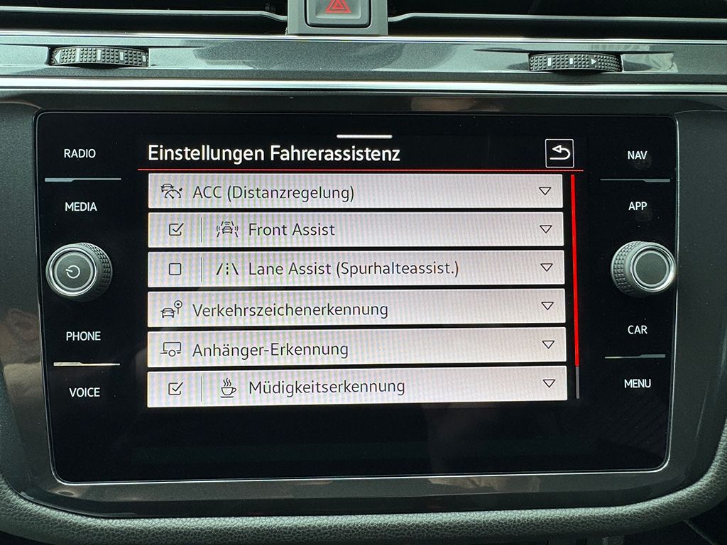 Tiguan Allspace 2.0 TDI DSG 4MOTION R-LINE*AHK*