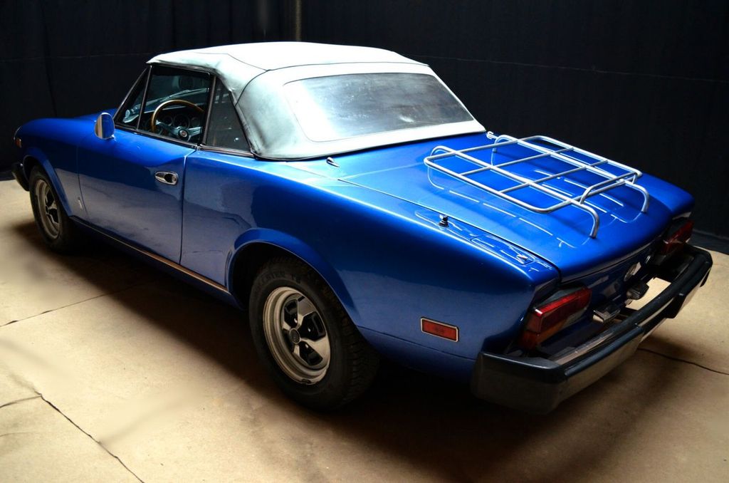 FIAT 124 Spider 1980