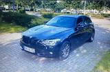 BMW 116i Sport Line, Automatik, schwarz, Navi, LED
