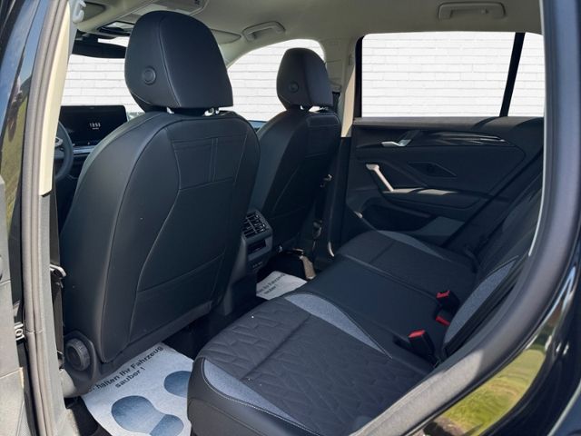 Fahrzeugabbildung Volkswagen Tiguan ENERGY 1.5 eTSI 150 PS DSG AHK NAVI LED