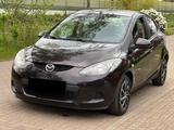 Mazda 2  1.3 l Benziner *TÜV 07/2026* - Mazda 2 in Bremen