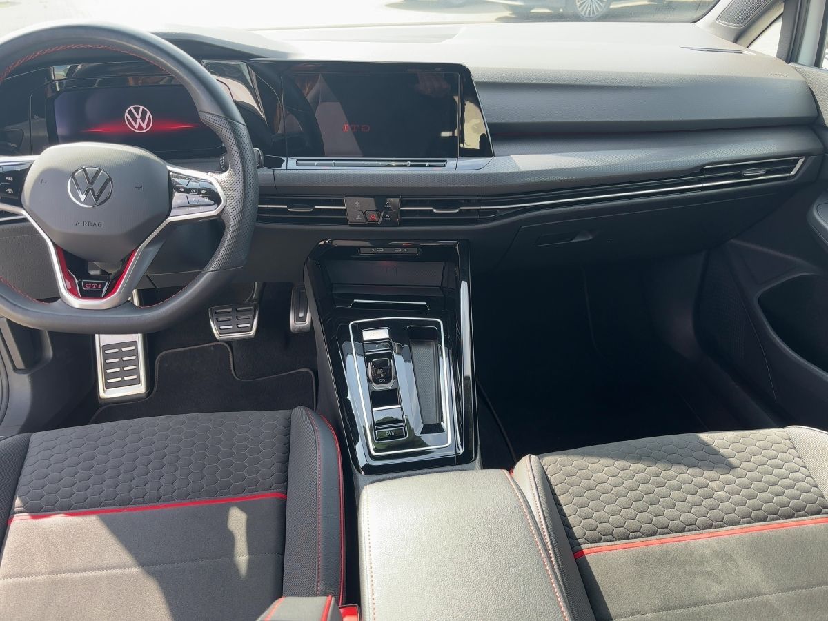 Volkswagen Golf - Bild 9