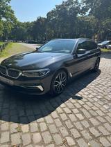 BMW 540d xDrive Touring*G31 Luxury Line,*Pano*HeadUp - BMW 540 in Ludwigshafen