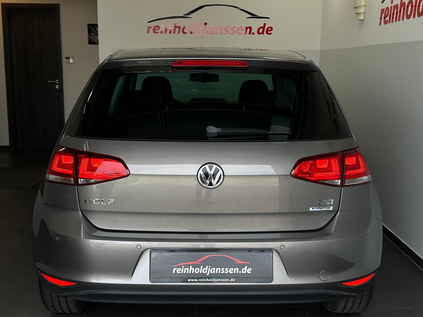Volkswagen Golf 1.2 TSI Lounge Tempomat Sitzheizung PDC