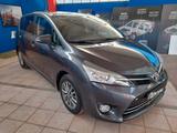 Toyota Verso 1.6 Style - Toyota Verso mit Benzin-Antrieb: Kleinbus, 1.6
