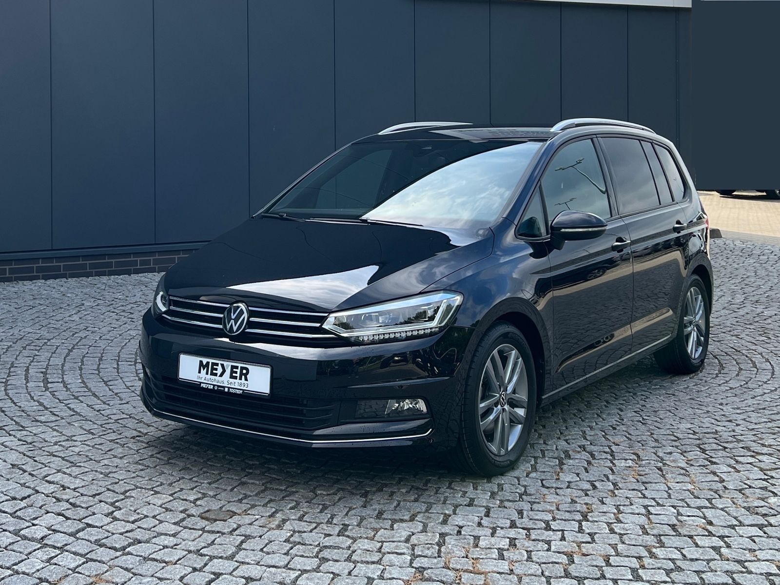 Fahrzeugabbildung Volkswagen Touran GOAL 2.0 TDI DSG *AHK, IQ.Light, ACC, Kam