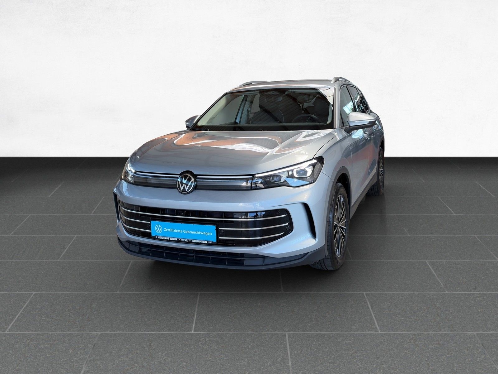Volkswagen Tiguan Elegance 1.5 eTSI DSG AHK Navi 360Kam foto 2