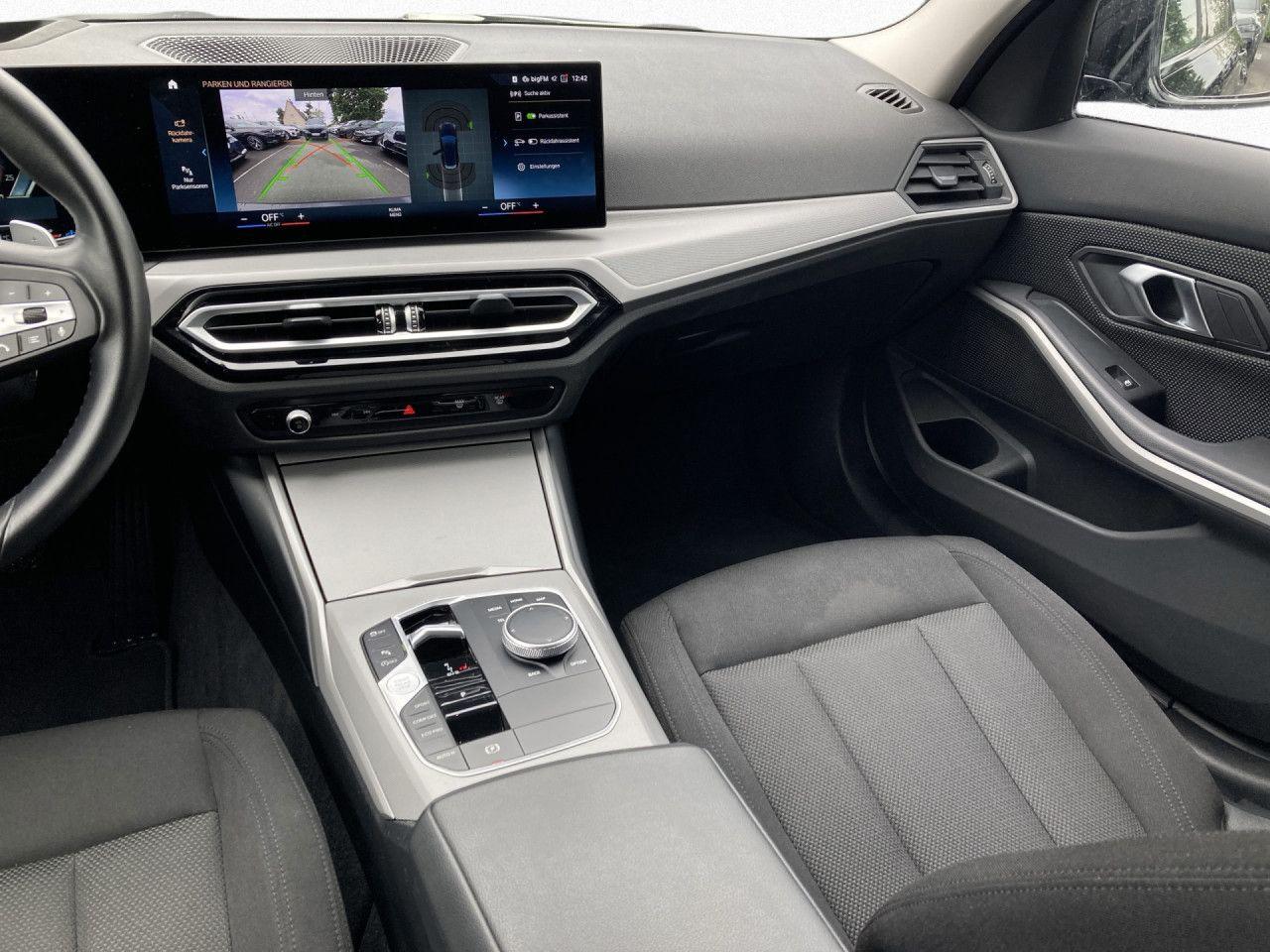 BMW 3 Series i Touring Aut. ad.LED,LiCoPro,HuD,ParkAss,Kam, миниатюра 17