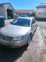 Volkswagen VW Phaeton V10 - Volkswagen Phaeton: V10