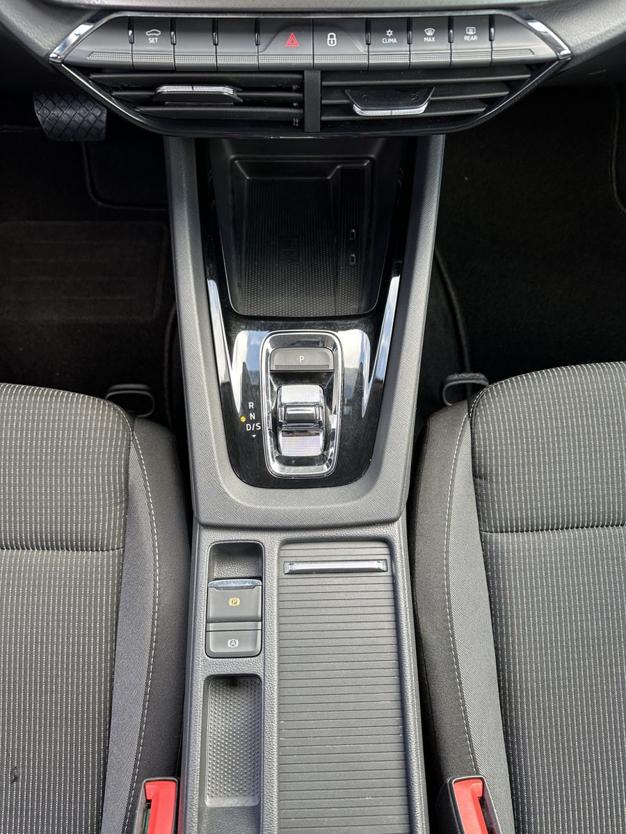 Fahrzeugabbildung SKODA Octavia 2.0 TDI DSG Ambition NAV+LED+VCOCK+STDHZ