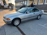 BMW 320 i  ORIGINAL ZUSTAND Km 83500 - BMW 320 aus 1992