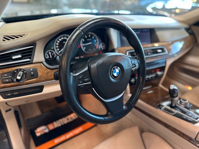 BMW 740 *Softclose*Memory*Spurwächsel*BI-XENON*