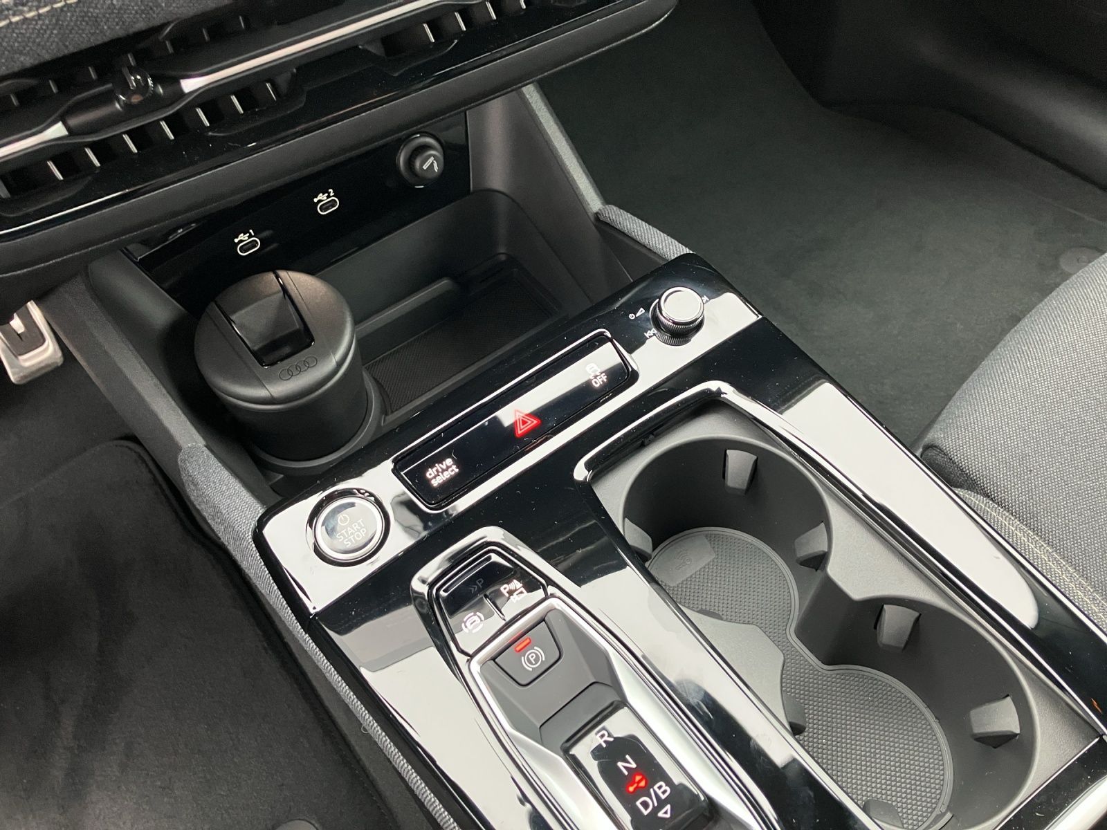 Fahrzeugabbildung Audi A6 e-tron Avant performance 270 kW