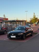 Volvo S60 B5 AWD Ultimate Dark Garantie bis 12/26 - Volvo S60: 2.5