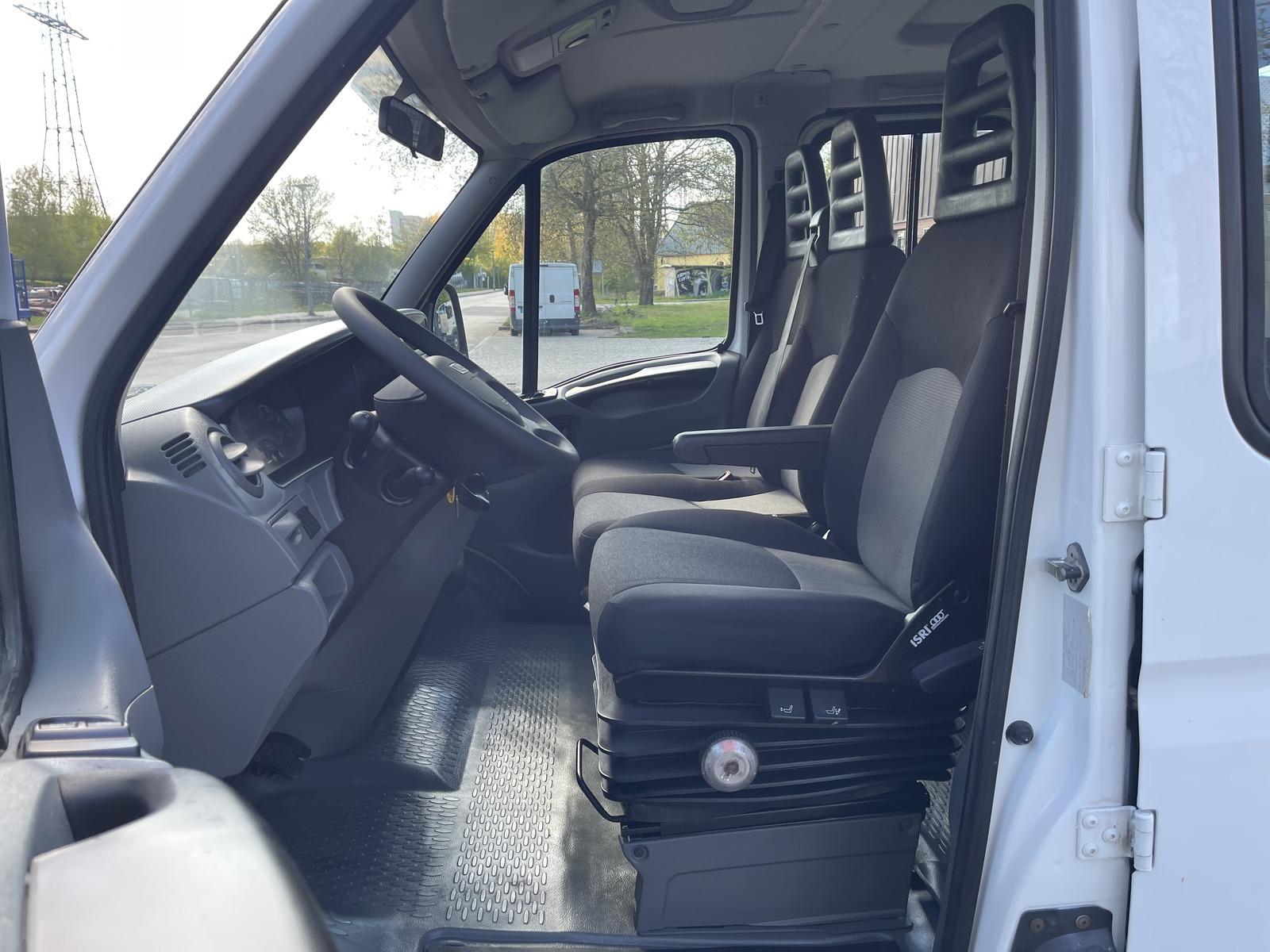 Iveco Daily 35 S 17 3.0HPI DOKA 1H*Klima*WEBASTO*AHK