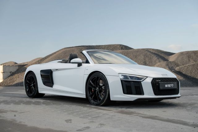 Audi R8 Spyder V10 RWS *SOFORT*