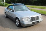 Mercedes-Benz E 220 Cabrio Oldtimer - Mercedes-Benz E 220 Oldtimer