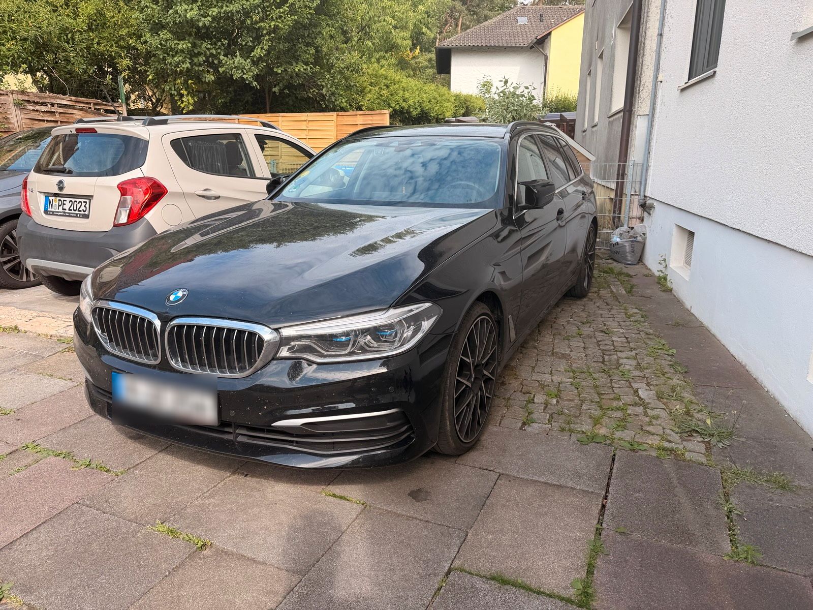 BMW BMW 530d Touring G31 | AHK | Pandora | Las...