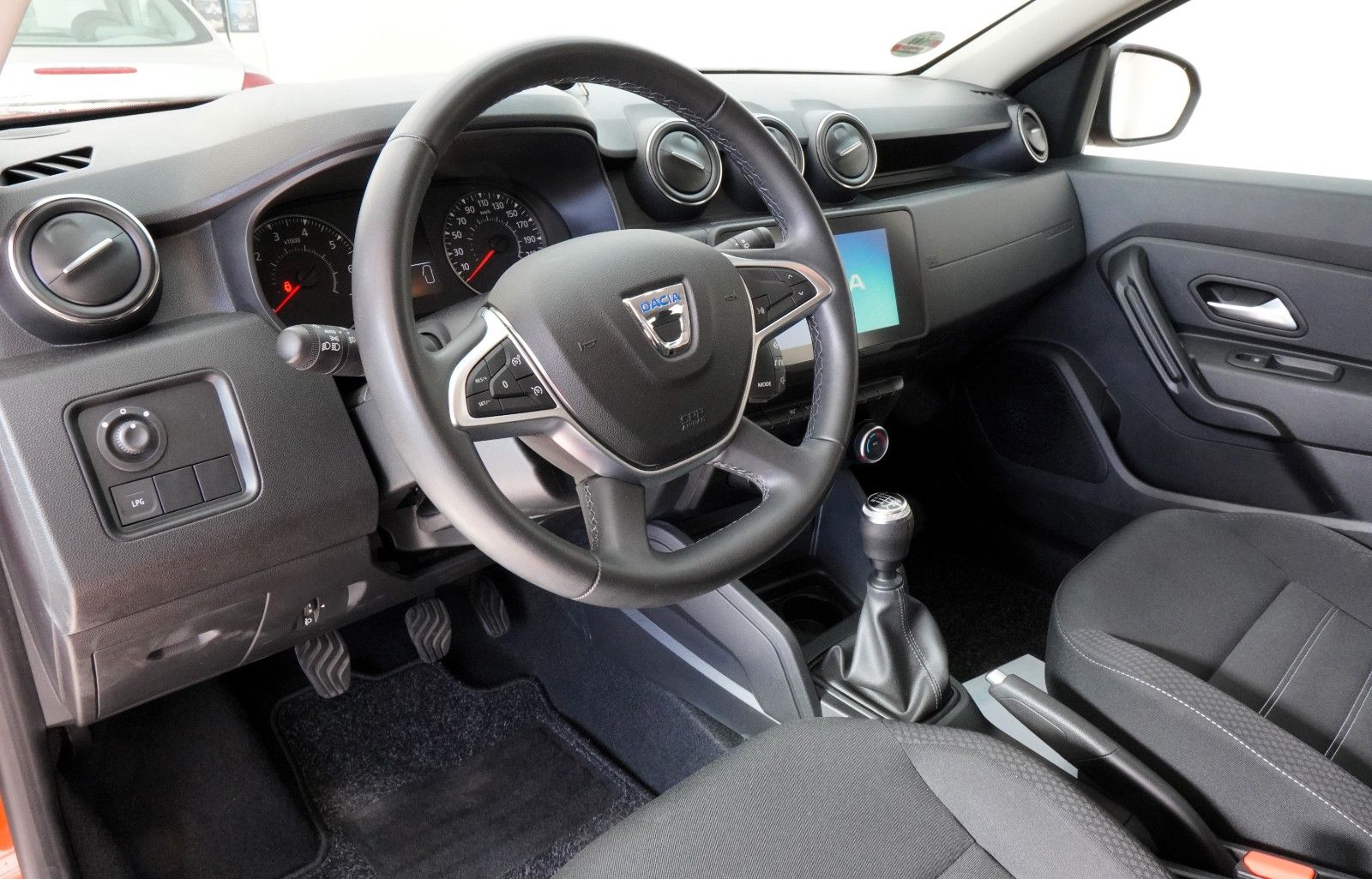 Fahrzeugabbildung Dacia Duster II Comfort *1.Hand*LPG*Navi*Kamera*
