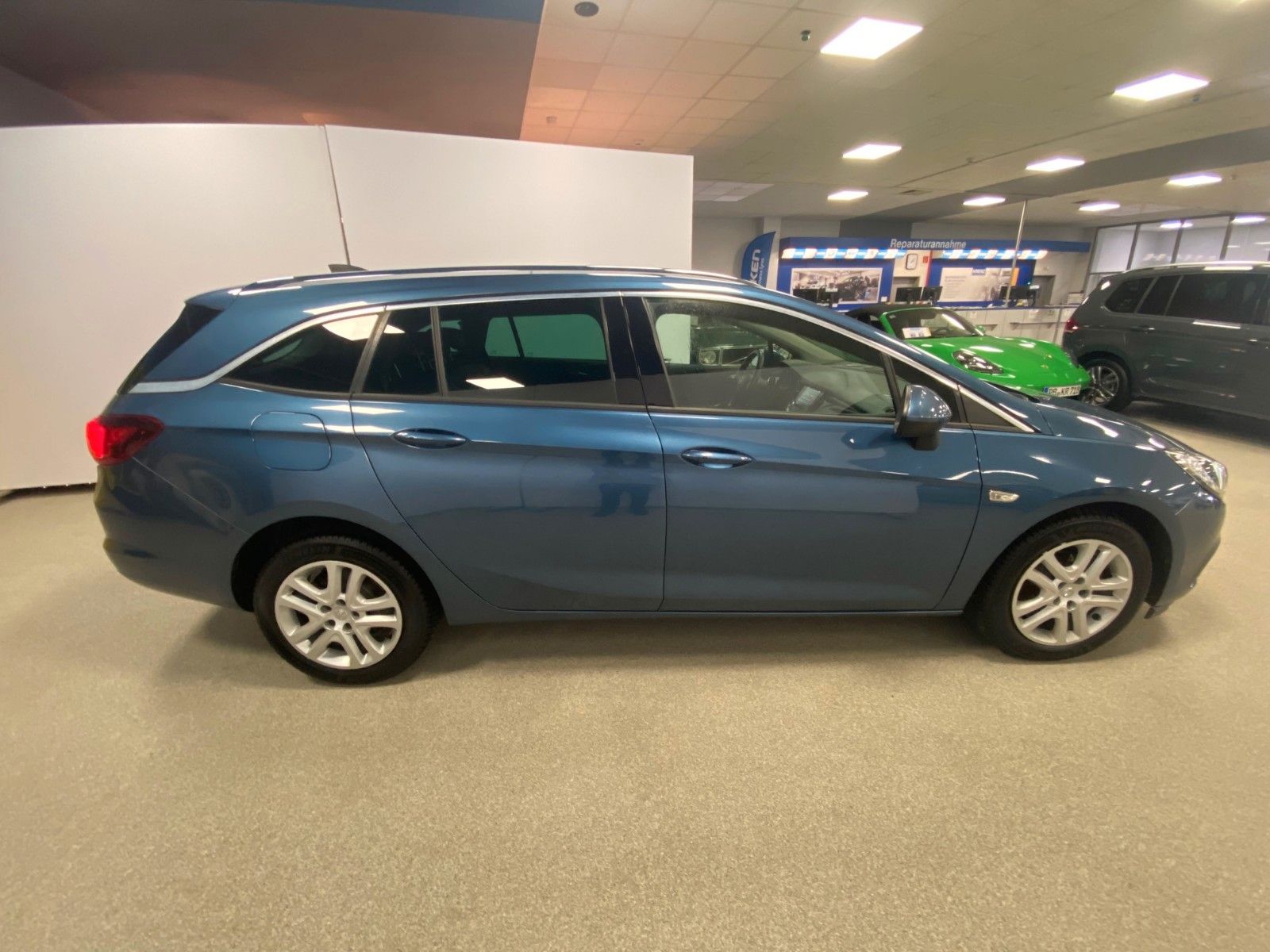 Fahrzeugabbildung Opel Astra ST 1.4 DI Turbo ecoFLEX Innovation 110kW