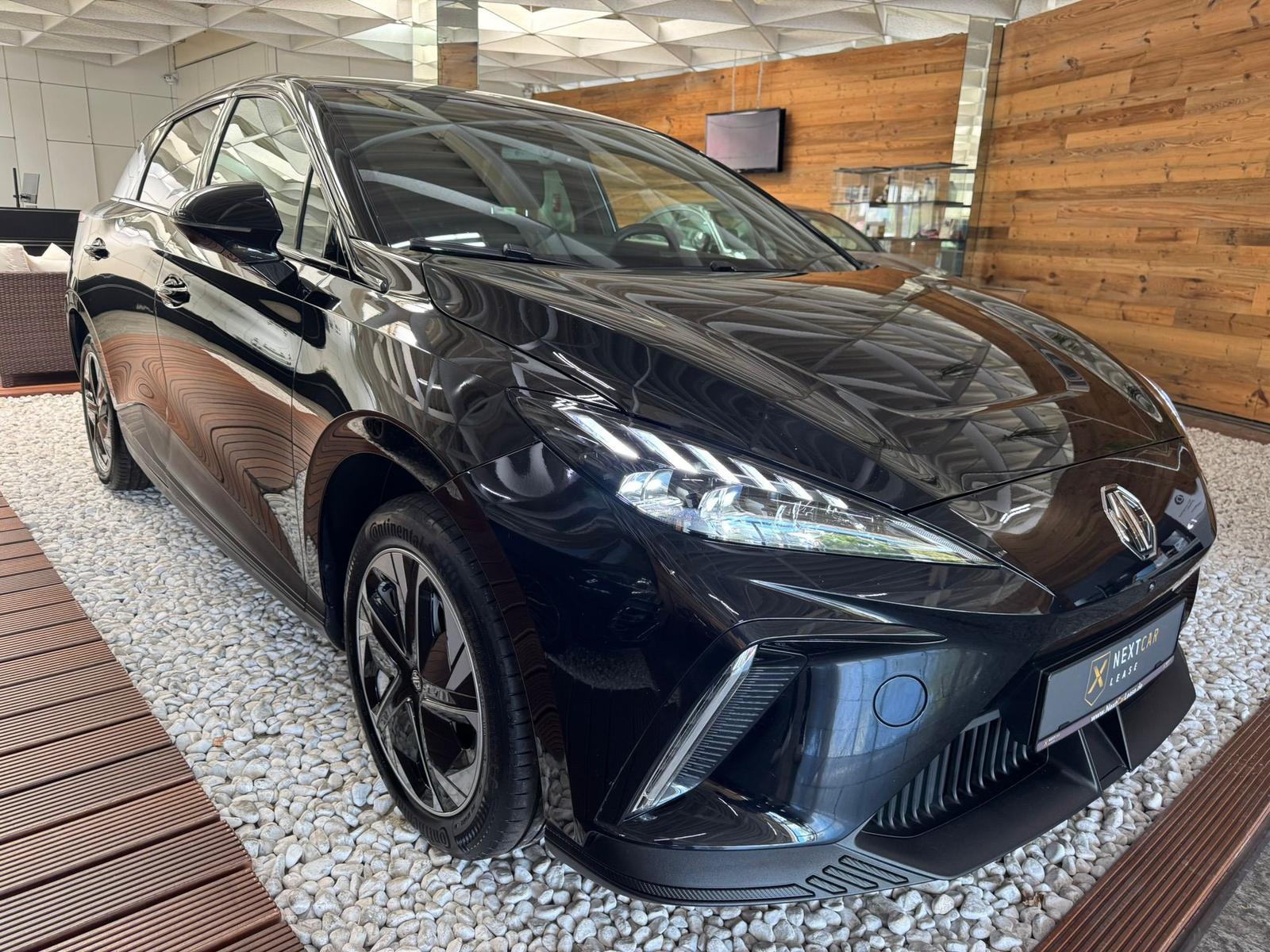 MG4 Luxury 64kWh VIRTU NAVI LED SHZ 360° ACC WP 
