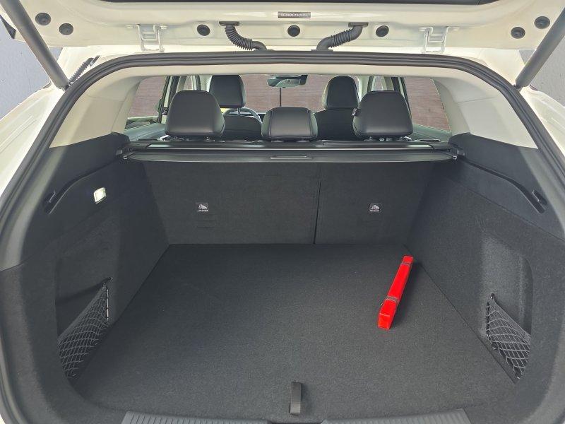 MG HS Hybrid+ Luxury 19*Alu/Leder/Navi/ACC/el.Klapp, миниатюра 16