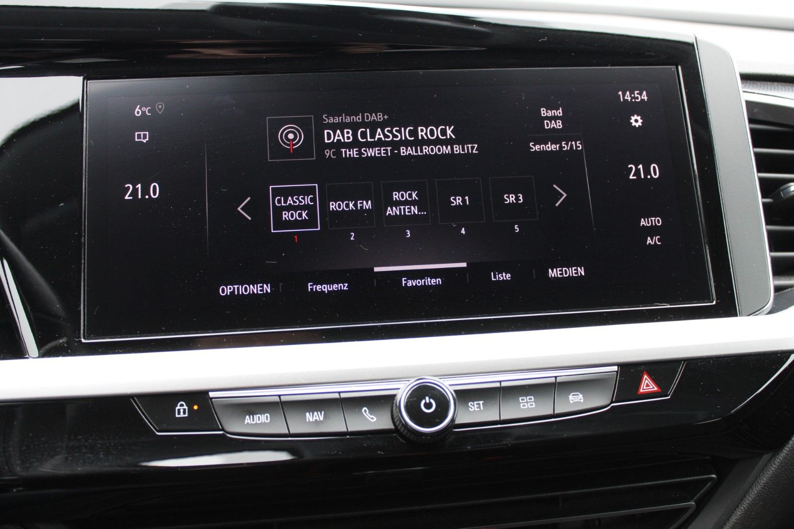 Fahrzeugabbildung Opel Grandland GS Line Automatik*Kamera*Sitzheizung