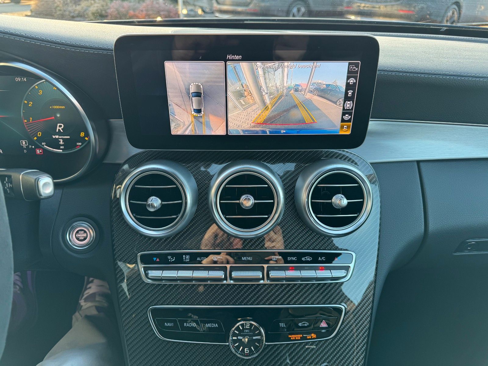 Fahrzeugabbildung Mercedes-Benz C 63 AMG Coupe+AeroP+Pano+Distr+Sportsitze