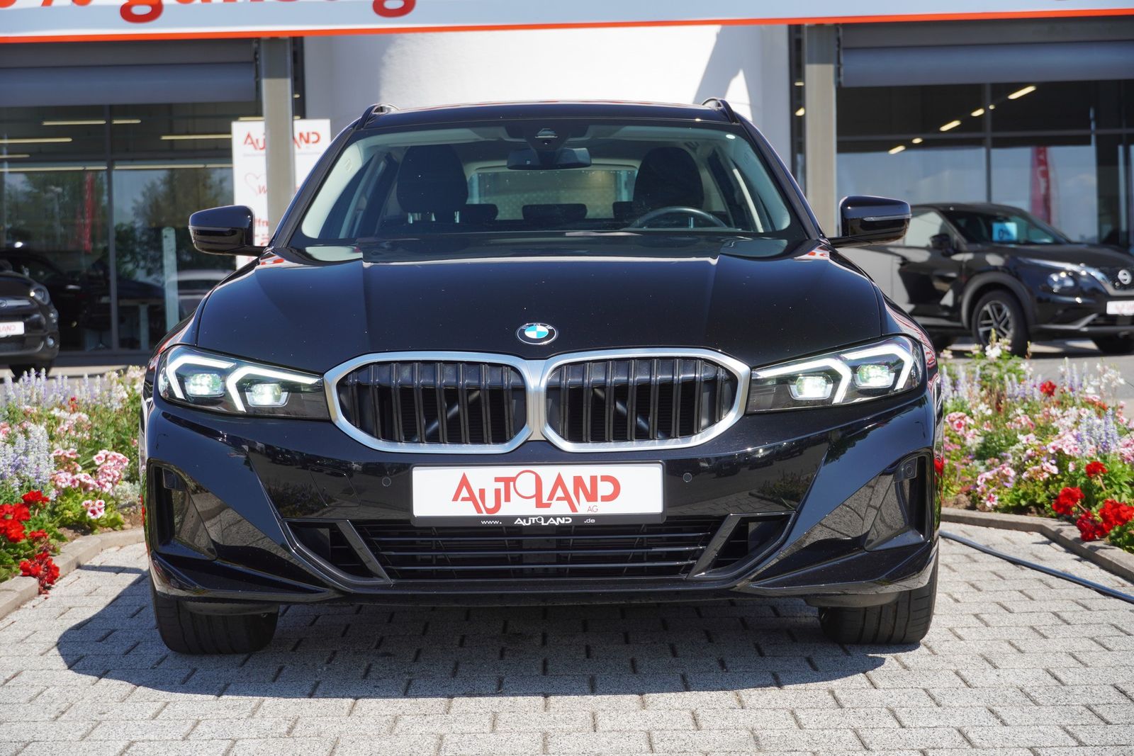BMW 318i Touring LED Navi Tempomat Keyless Head-Up foto 3