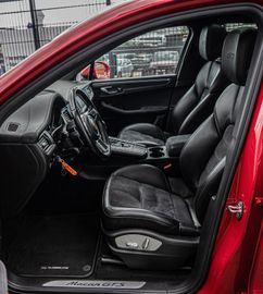 Fahrzeugabbildung Porsche Macan GTS 3.0L  |ALCANTARA|PANO|VOLL