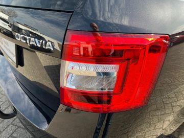 Skoda Octavia Combi 1,5 TSI Ambition  abn. AHK