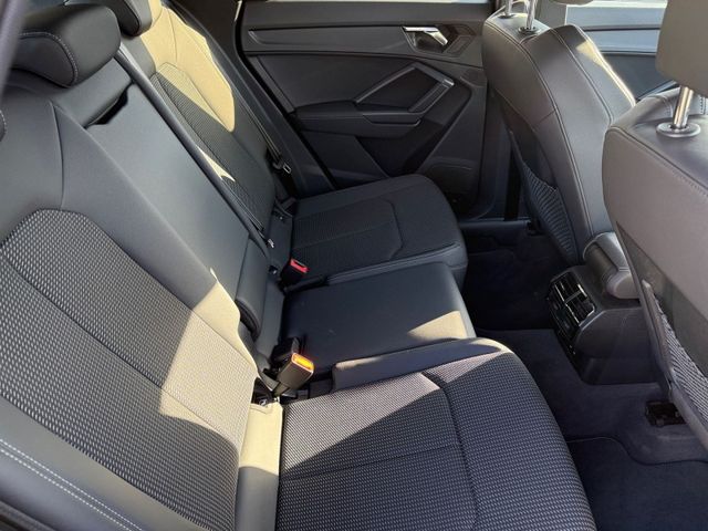 Q3 35 TDI S LINE LED+NAV+AHK+KAMERA+SONOS+OPTIK+