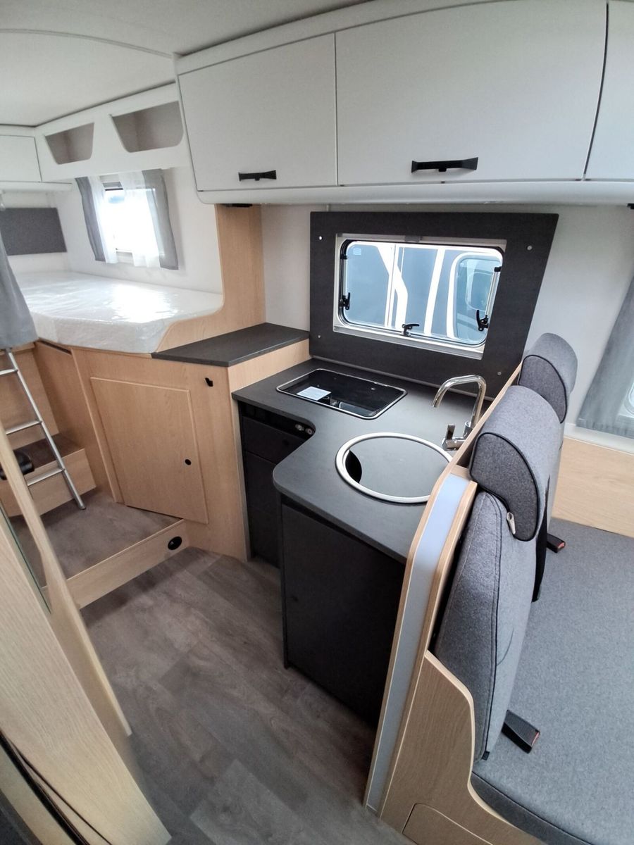 Fahrzeugabbildung Sunlight Adventure T 67S Autom.,elektr.Bremse