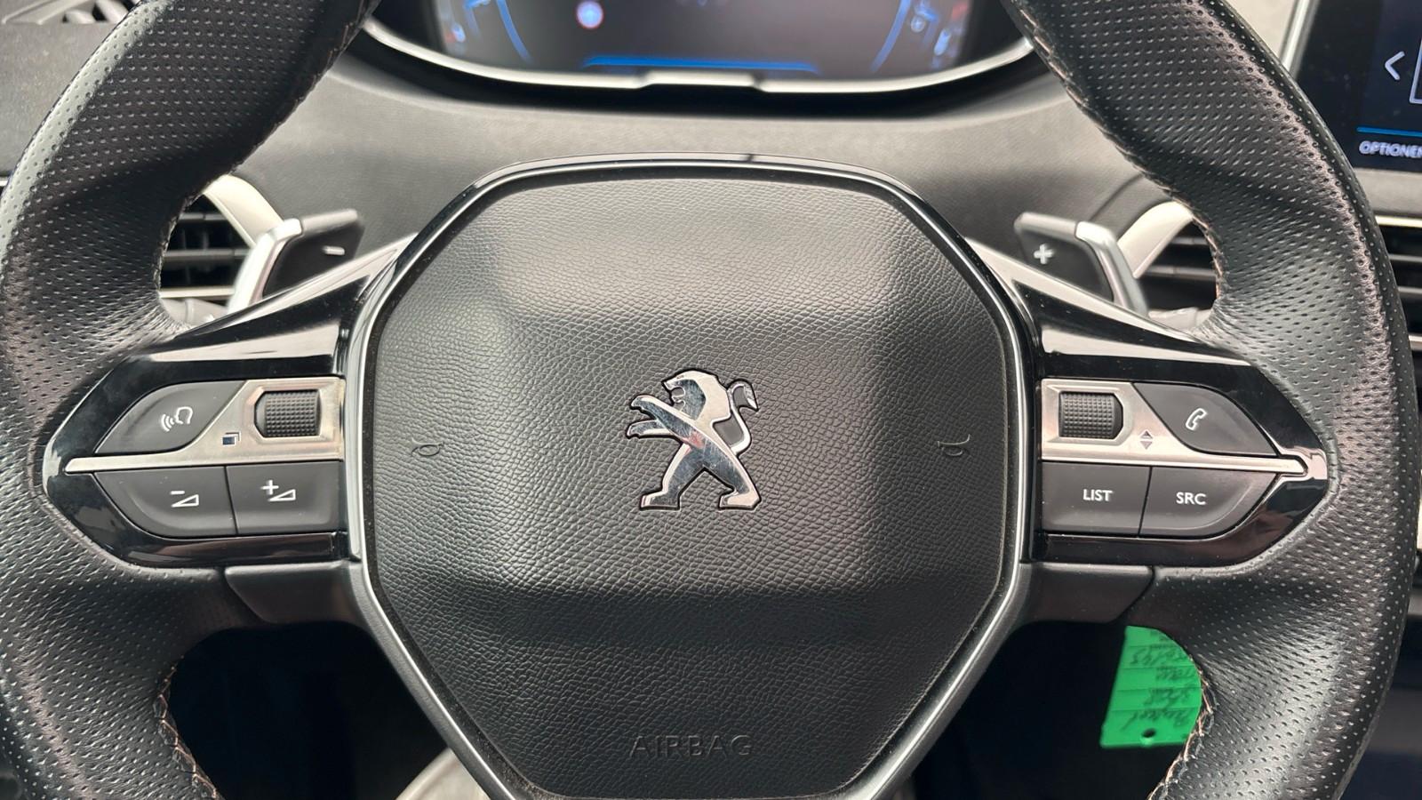 Peugeot 3008 Allure GT-LINE LEDER PANO KAMERA VOLL 1HAND