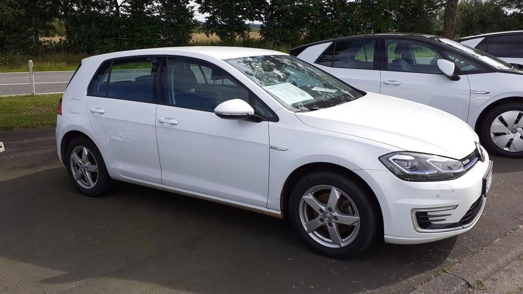 Image of Volkswagen Golf