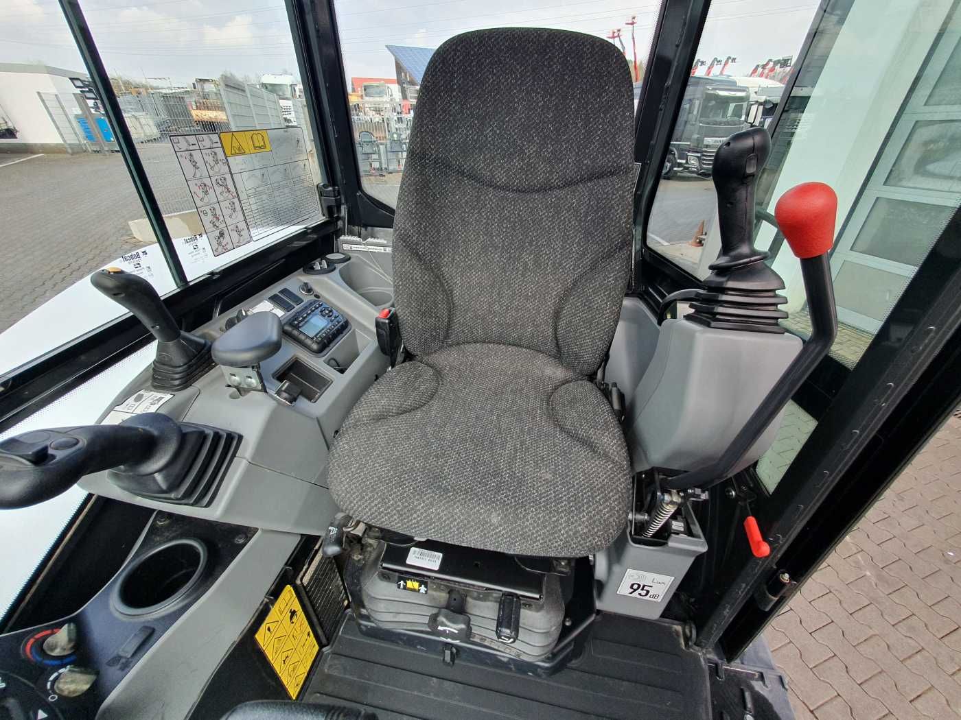 Fahrzeugabbildung Bobcat E55Z / nur 207h! / 2023 / 1x hydr.GL 1x TL