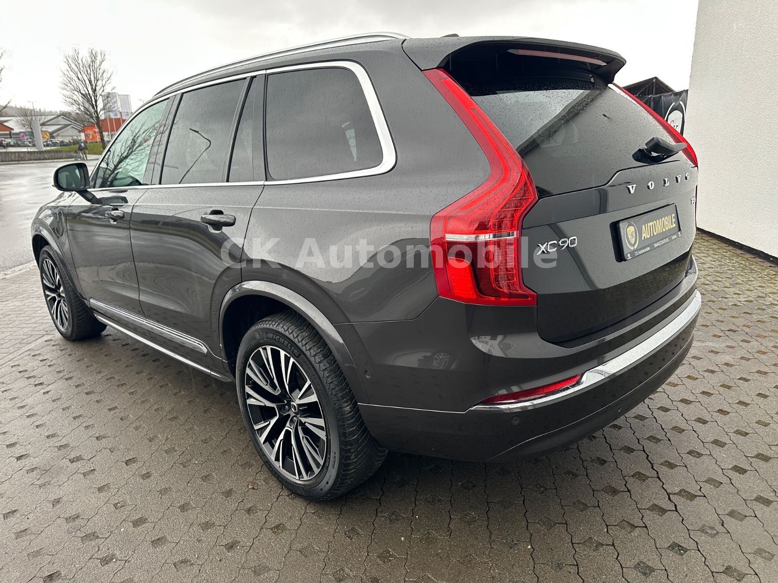 Fahrzeugabbildung Volvo XC90 Plus Bright Recharge AWD/BLIS/Pano/360°/AHK